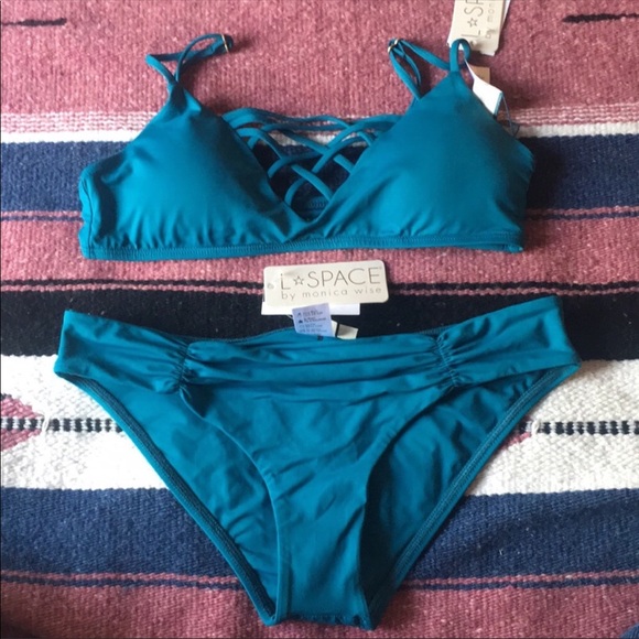 l*space Other - L*Space Bikini Top l*space Other - L*Space Bikini Top